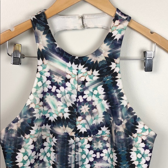 Silence + Noise RacerBack Scuba Skater Dress - Picture 4 of 6